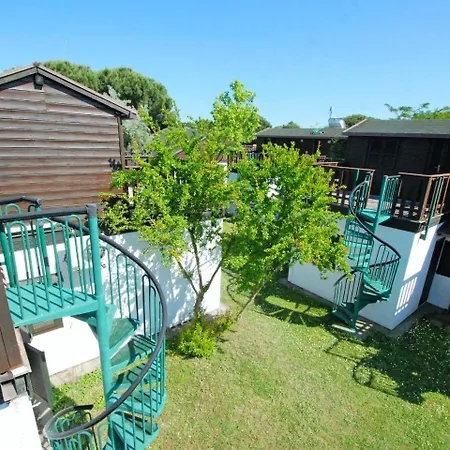 Holiday home Locazione Turistica Borsetti.6